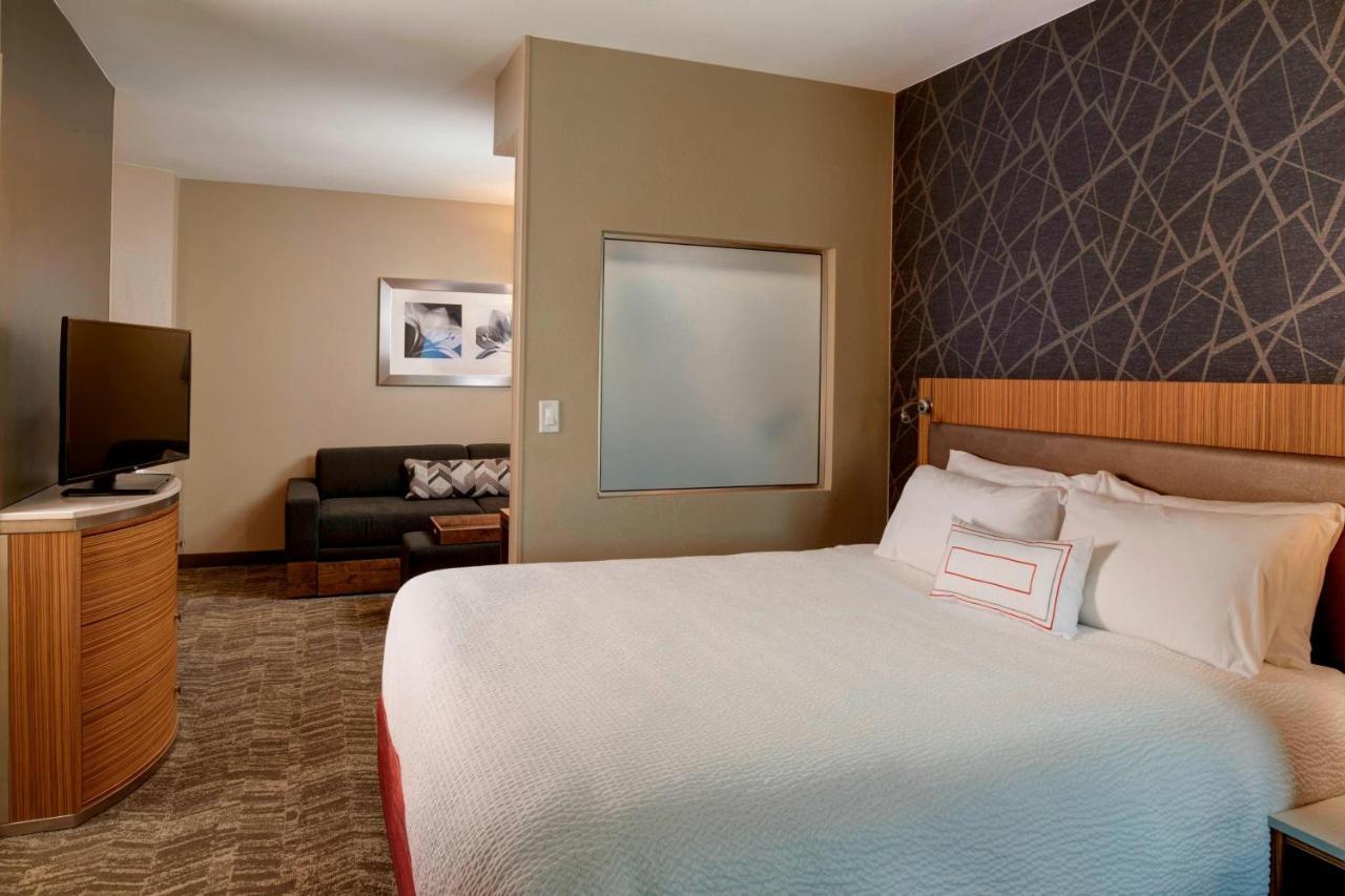Springhill Suites St. Louis Brentwood Exterior foto
