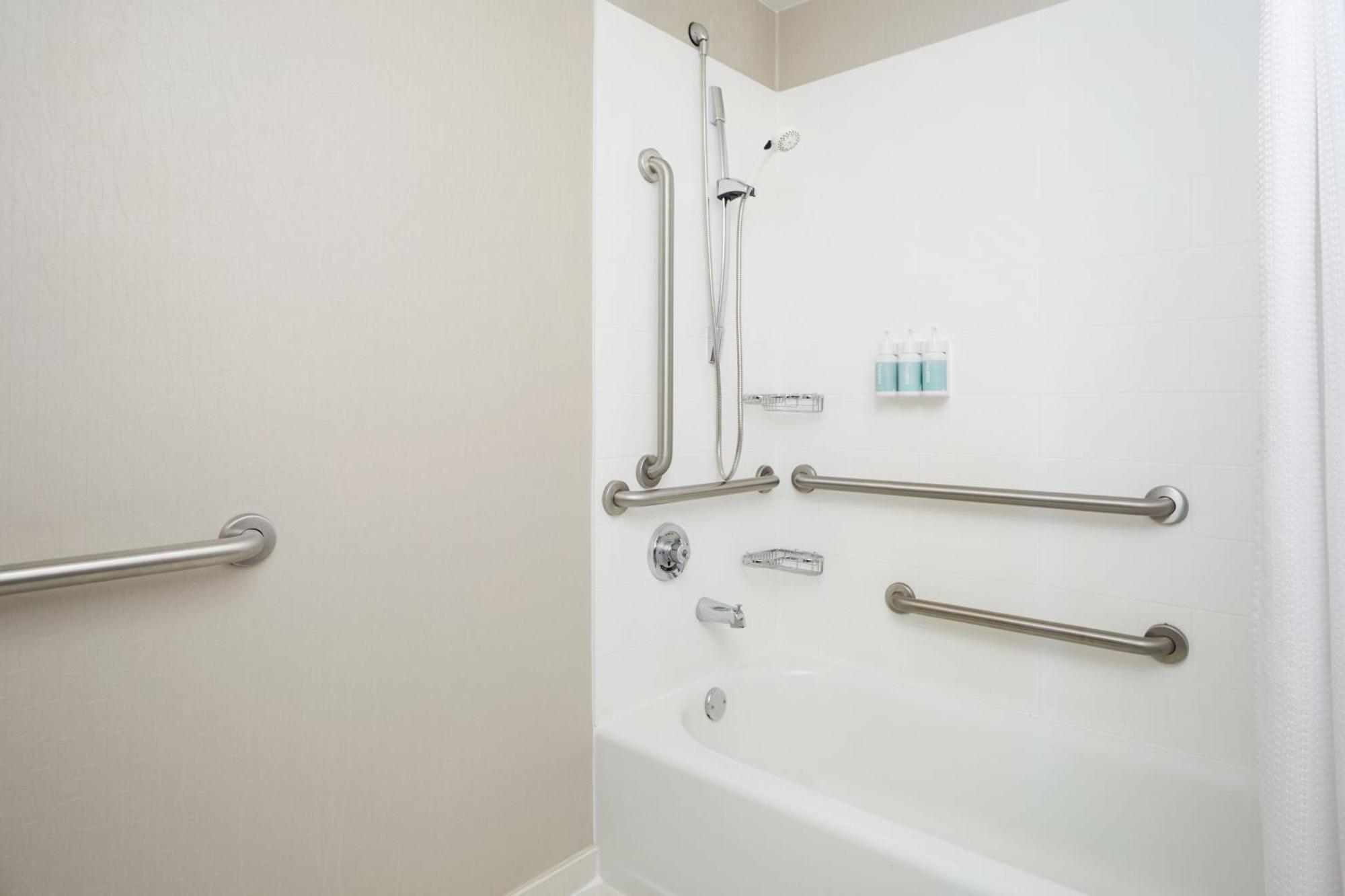Springhill Suites St. Louis Brentwood Exterior foto